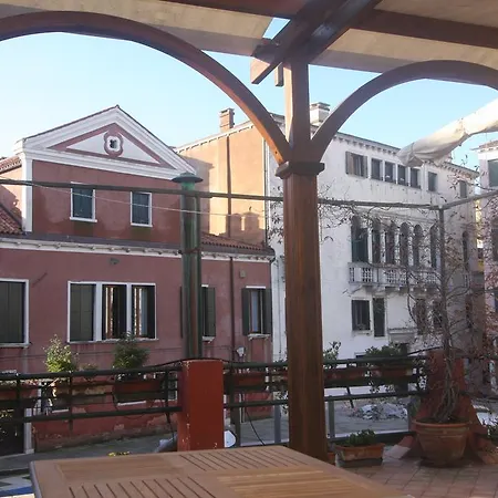 Hotel Dalla Mora-2